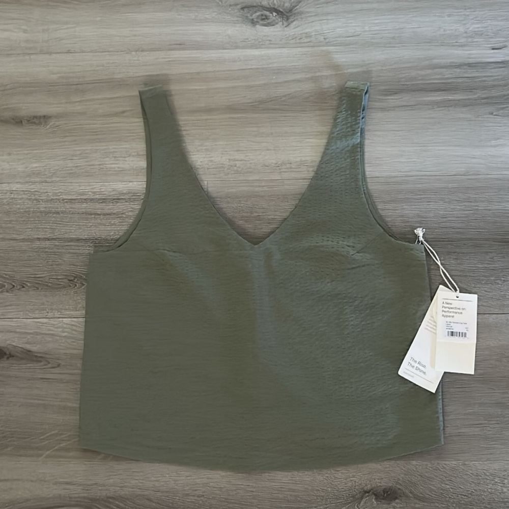 Vuori Villa Texture Olive Green Tank Top - XS